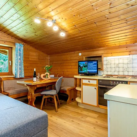 Obertaxinghof شقة *