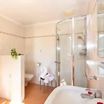 Obertaxinghof Apartment *