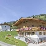 Apartment Obertaxinghof *