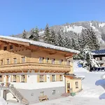 Obertaxinghof *
