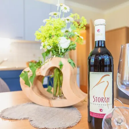 Obertaxinghof Apartment