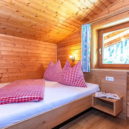 Apartment Obertaxinghof