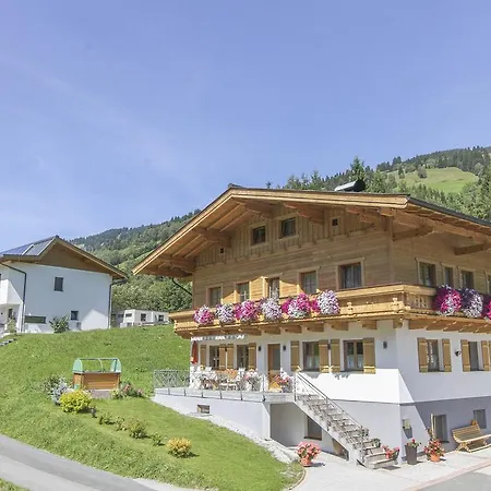 Apartment Obertaxinghof *