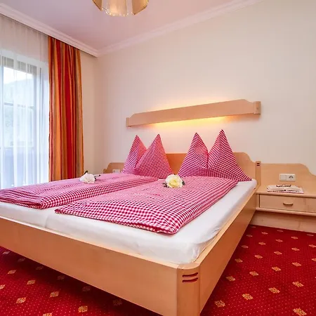 Apartment Obertaxinghof *