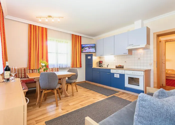 Obertaxinghof 아파트 *