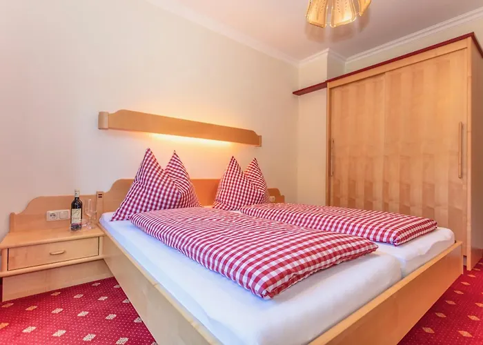 Obertaxinghof 아파트 *