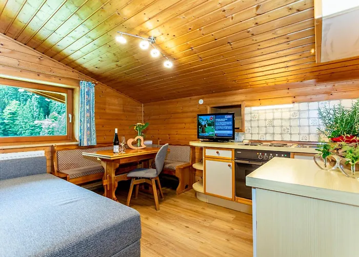 Obertaxinghof 아파트 *